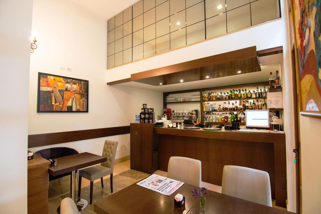 Boutique Hotel Kotoni Тирана Экстерьер фото